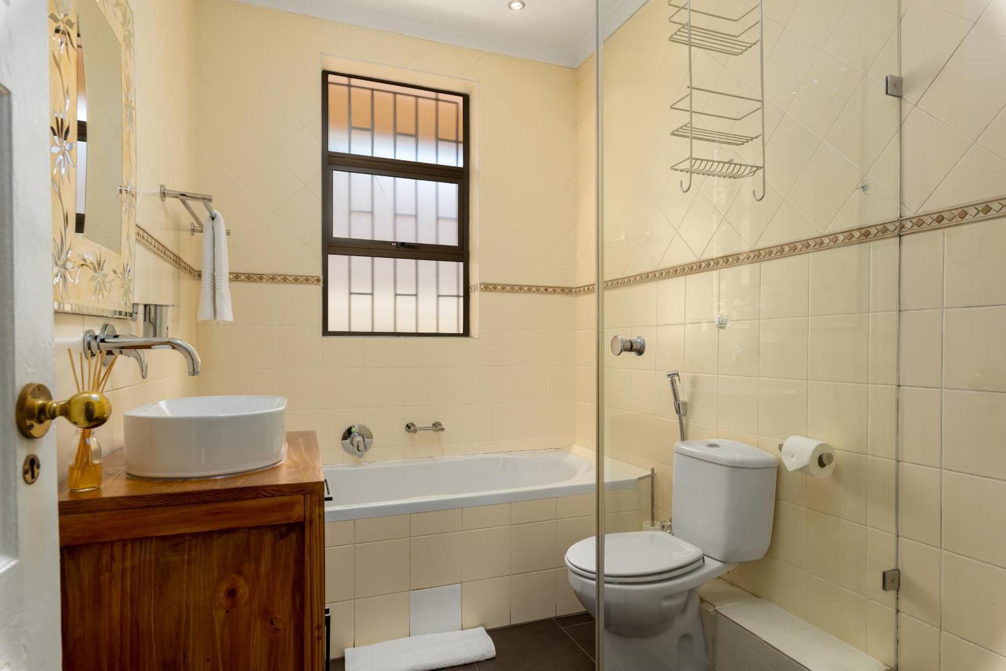 Apartment Sea Point Sanctuary Cape Town