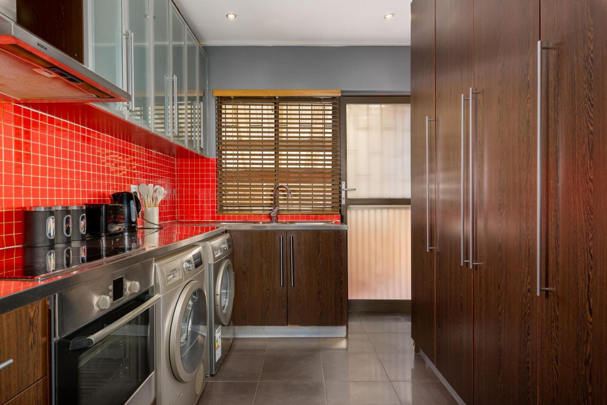 Sea Point Sanctuary Apartment Cape Town